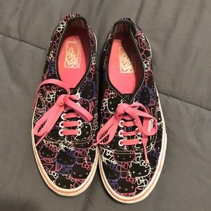 Vans Hello Kitty Authentic Sneakers Women’s 9